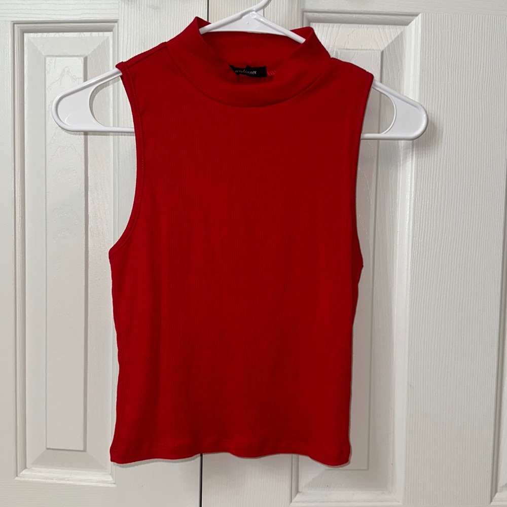 Red Stretchy Top Size: S